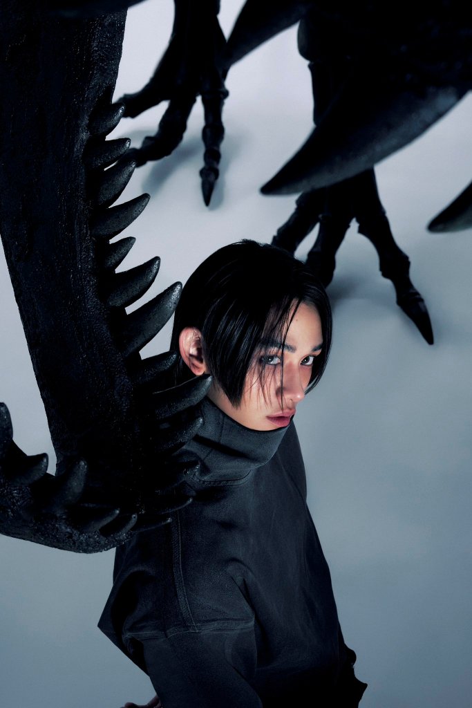 [DEBUT TEASER] LUCAS ‘Renegade’