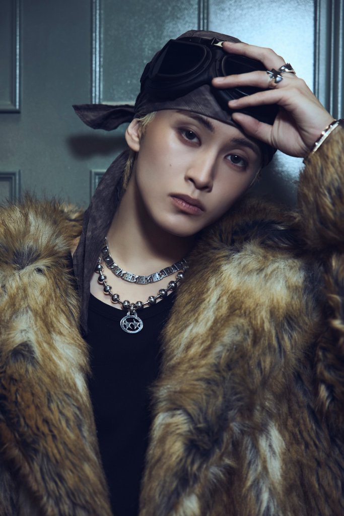 [TEASER] MARK ‘Fraktsiya (feat. Lee&nbsp;Youngji)’