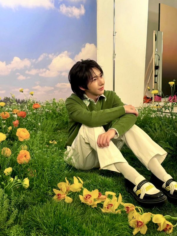 [CONTENT] RENJUN : Echoes Between&nbsp;Us
