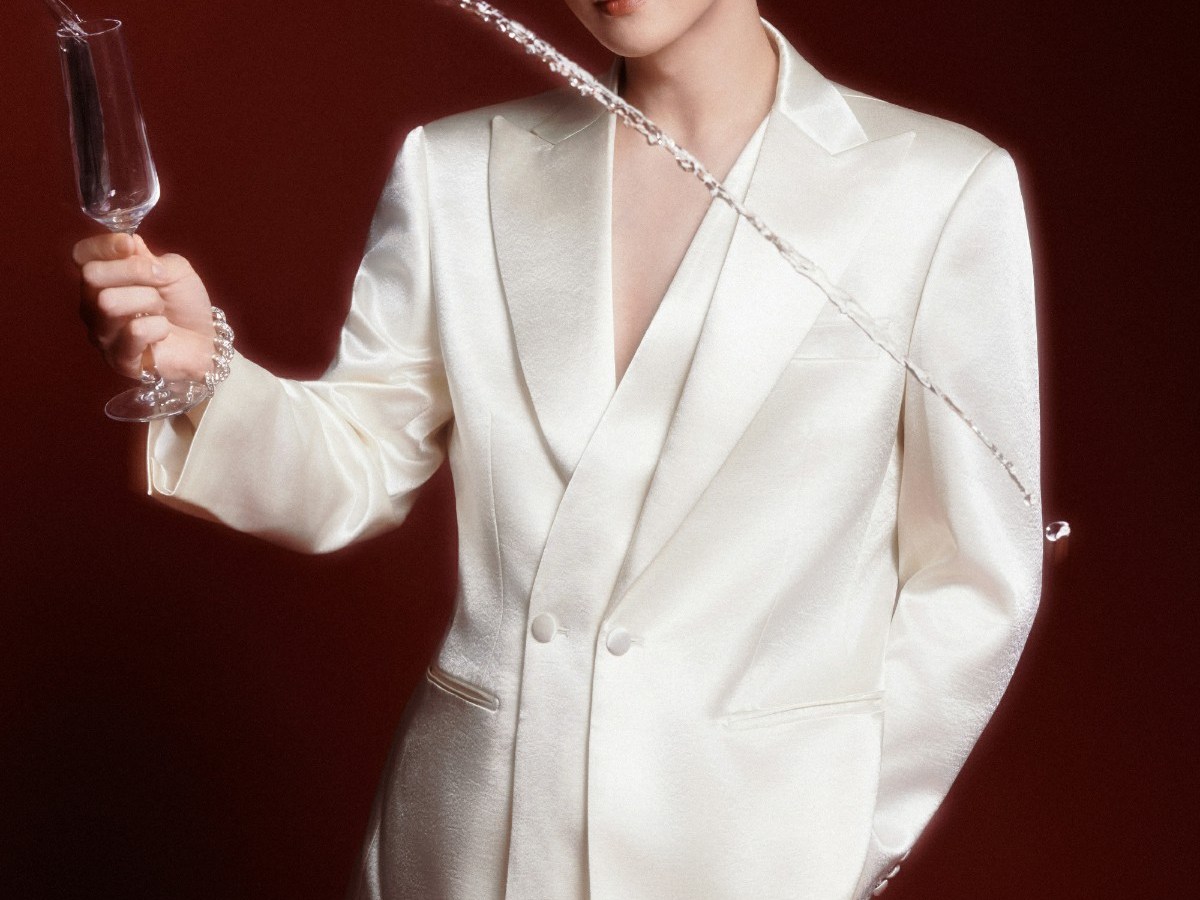 [CONTENT] KUN : Feel &&nbsp;Talk