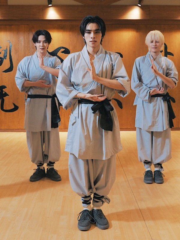 [CONTENT] WayV : Vision&nbsp;Wings