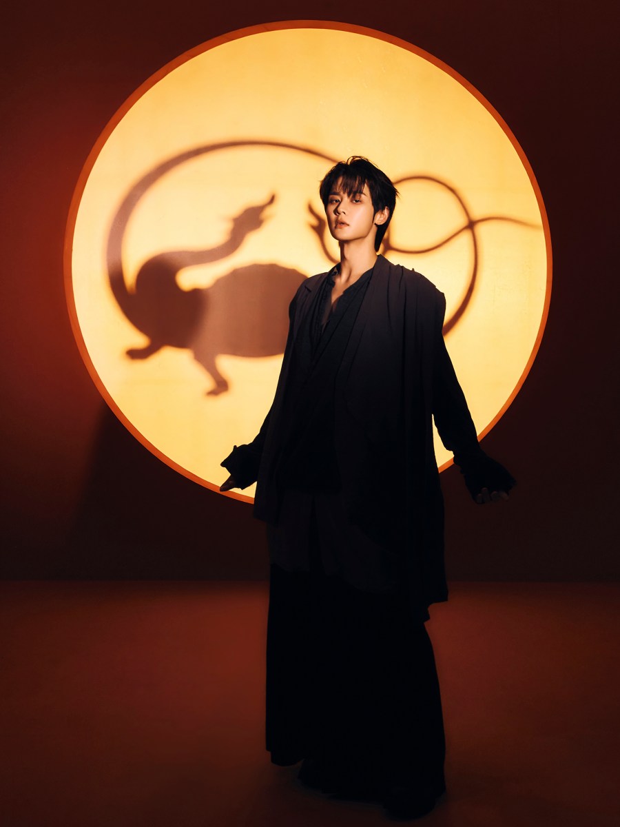 [COMEBACK TEASER] WayV ‘Vision Wings’ –&nbsp;KUN